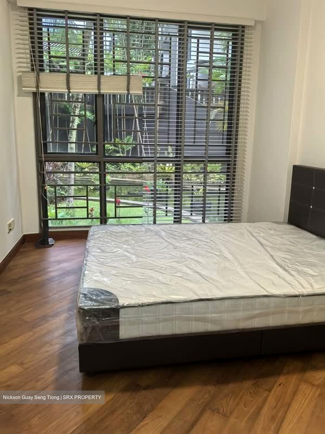 Glendale Park (D23), Condominium #589430521